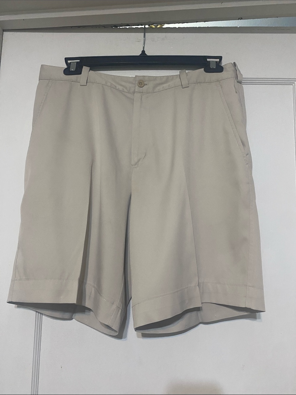 NIKE GOLF SHORTS